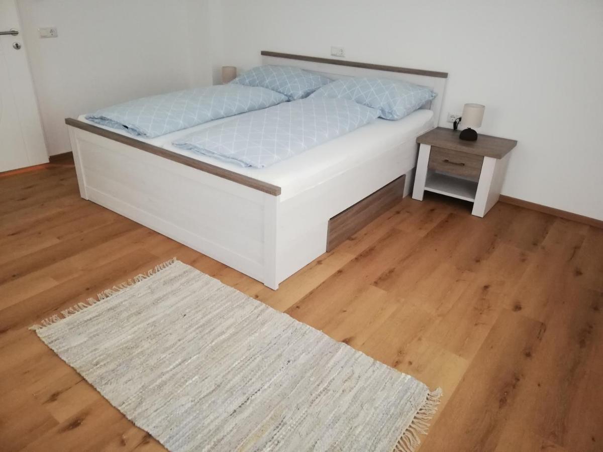 Ferienwohnung Schmied 1 Aurach am Hongar Kültér fotó